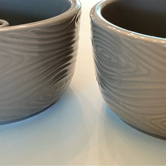 TEMPTATIONS Woodland Taupe Mini Bundt Pans, Set of 2 - Picture 2 of 9